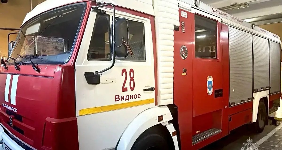 При ночном пожаре спасли пятерых, но 16-летняя девушка скончалась в больнице